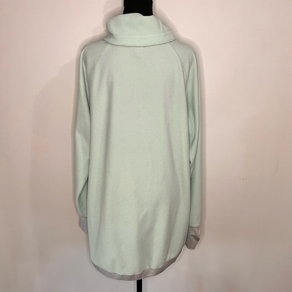 SOLD 5/26 Old Navy Pullover Cowl Neck Fleece - Picture 10 of 13
